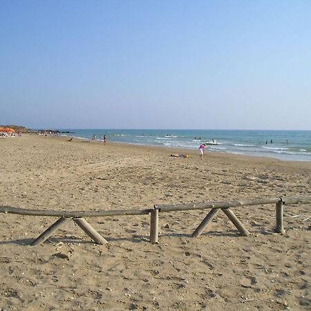 Kamarina Land Bed & Breakfast Santa Croce Camerina Bagian luar foto