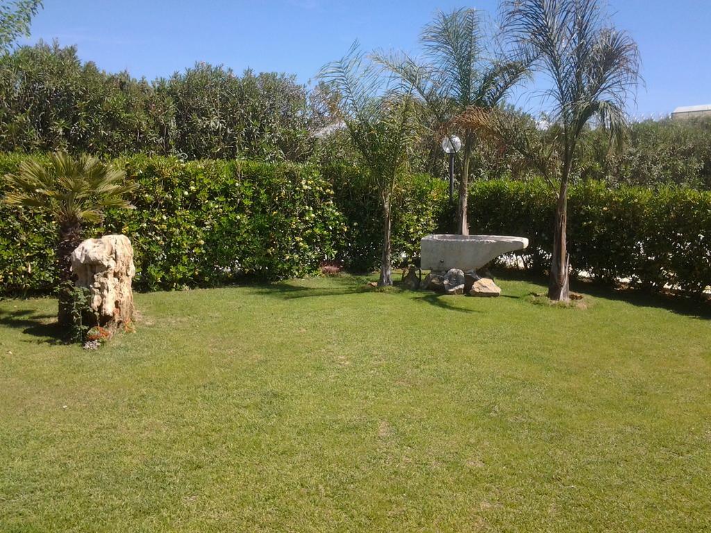 Kamarina Land Bed & Breakfast Santa Croce Camerina Bagian luar foto