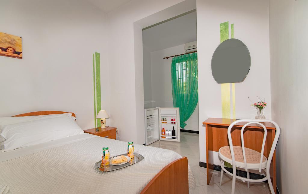 Kamarina Land Bed & Breakfast Santa Croce Camerina Bagian luar foto