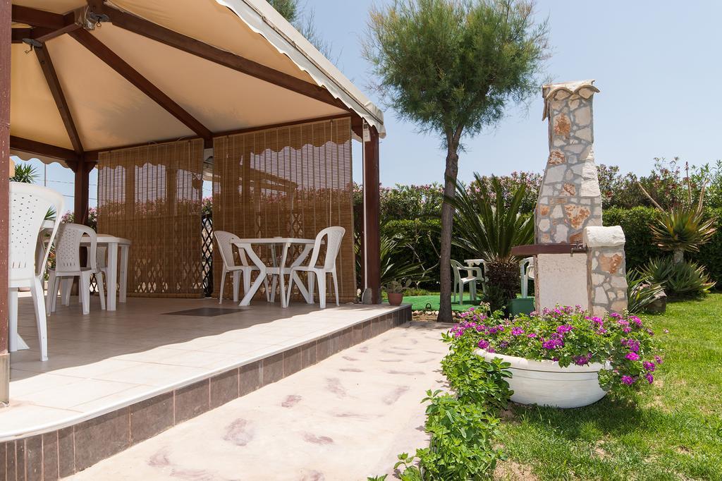 Kamarina Land Bed & Breakfast Santa Croce Camerina Bagian luar foto