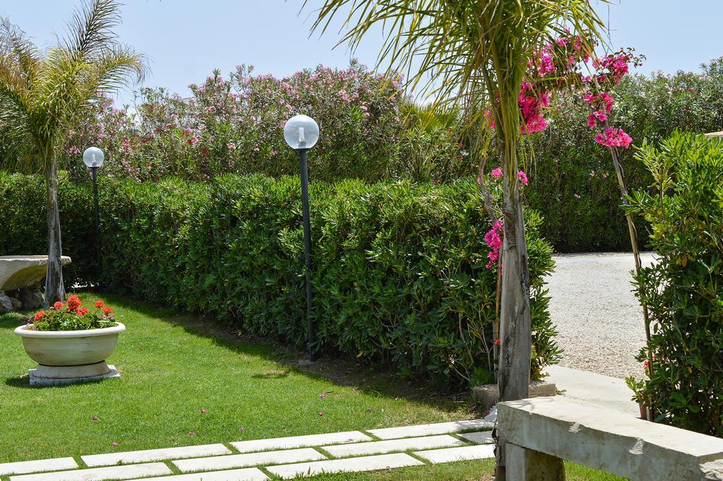 Kamarina Land Bed & Breakfast Santa Croce Camerina Bagian luar foto
